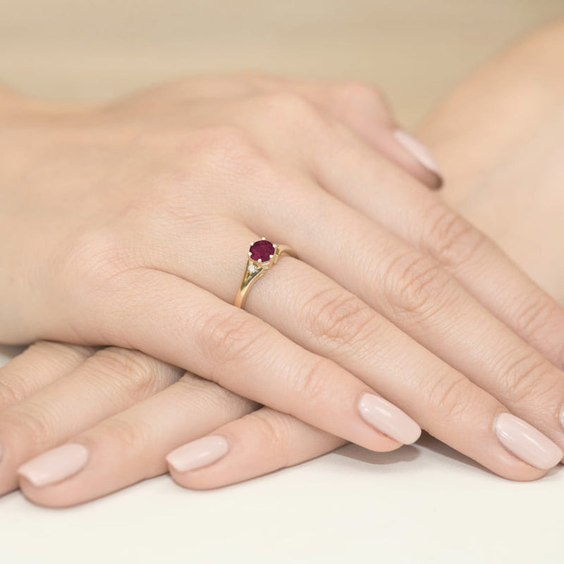 Inel Aur 14K cu Rubin 0.60 ct si Diamante Naturale 0.03 ct, imaginea 4 din 12
