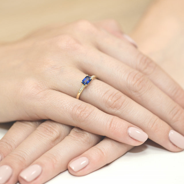 Inel Aur 14K cu Safir 0.70 ct si Diamante Naturale 0.03 ct, imaginea 4 din 11