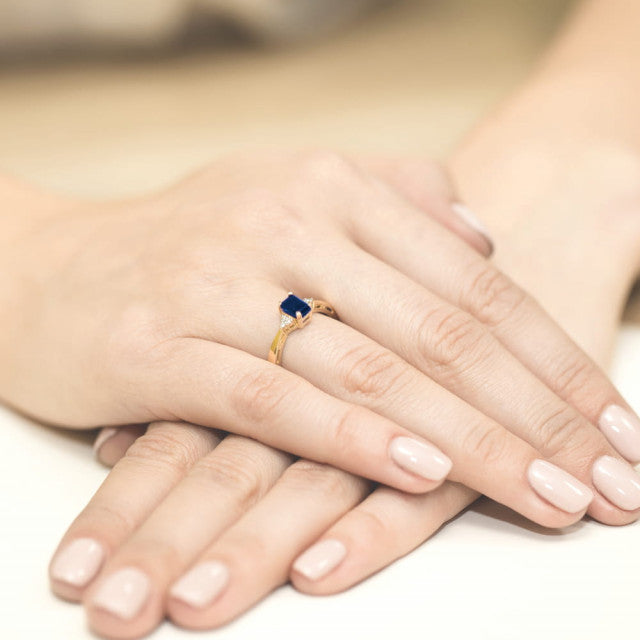Inel Aur 14K cu Safir 0.60 ct si Diamante Naturale 0.03 ct, imaginea 4 din 11