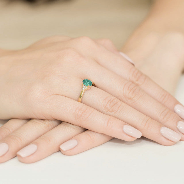 Inel Aur 14K cu Smarald 0.80 ct si Diamante Naturale 0.05 ct, imaginea 4 din 11
