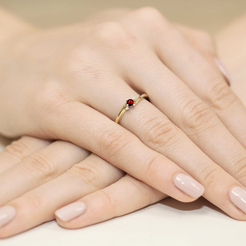 Inel Aur 14K cu Rubin 0.15 ct si Diamante Naturale 0.02 ct, imaginea 4 din 12