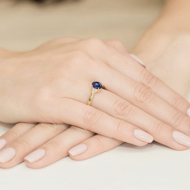 Inel Aur 9K cu Safir 0.90 ct si Diamante Naturale 0.05 ct, imaginea 4 din 8