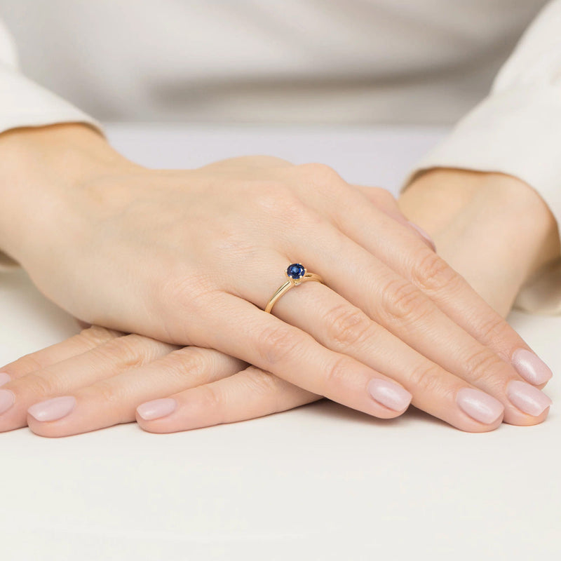 Inel Aur 9K cu Safir 0.50 ct si Diamante Naturale 0.04 ct, imaginea 4 din 8