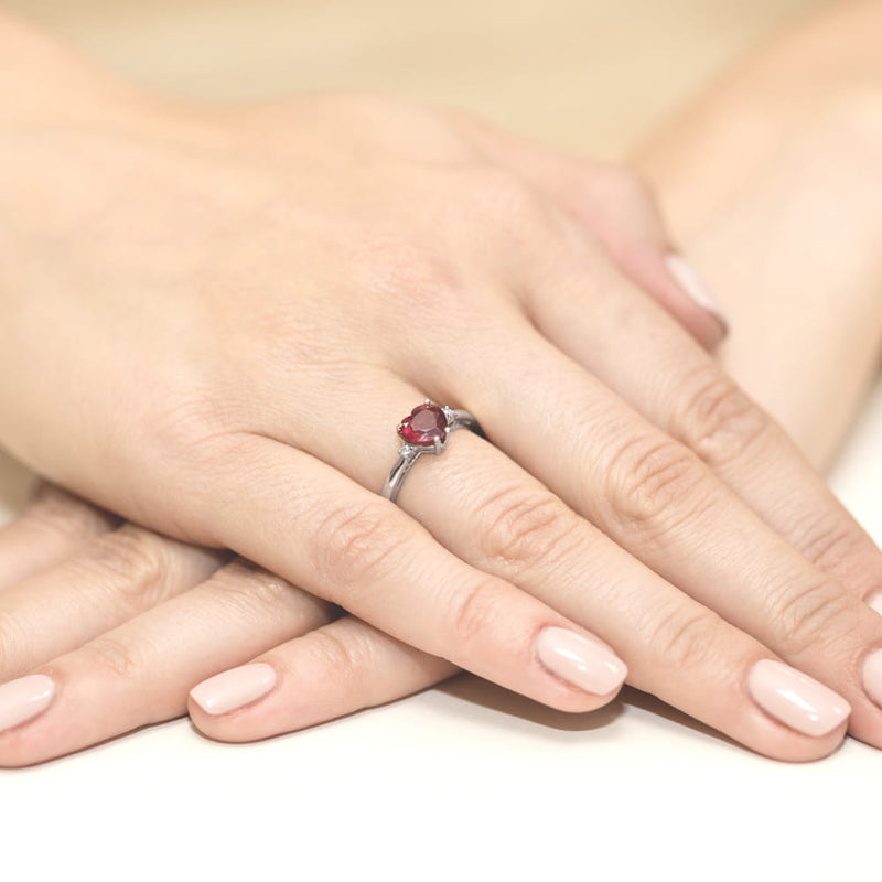 Inel Aur 9K cu Rubin 1.70 ct si Diamante Naturale 0.03 ct, imaginea 8 din 8
