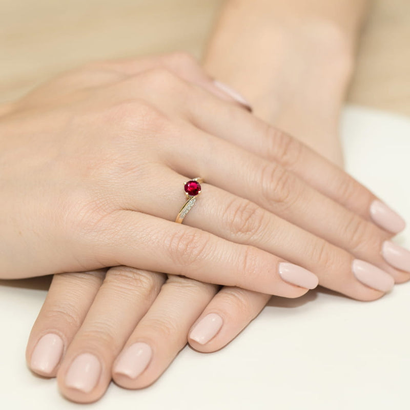 Inel Aur 9K cu Rubin 0.60 ct si Diamante Naturale 0.05 ct, imaginea 4 din 8