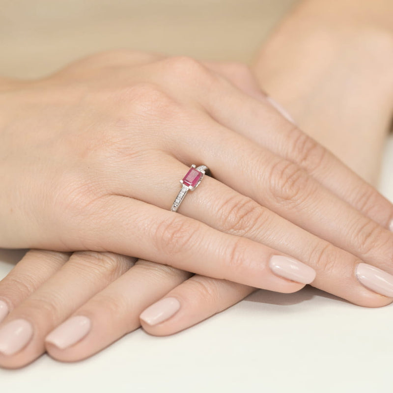 Inel Aur 9K cu Rubin 0.80 ct si Diamante Naturale 0.03 ct, imaginea 8 din 8