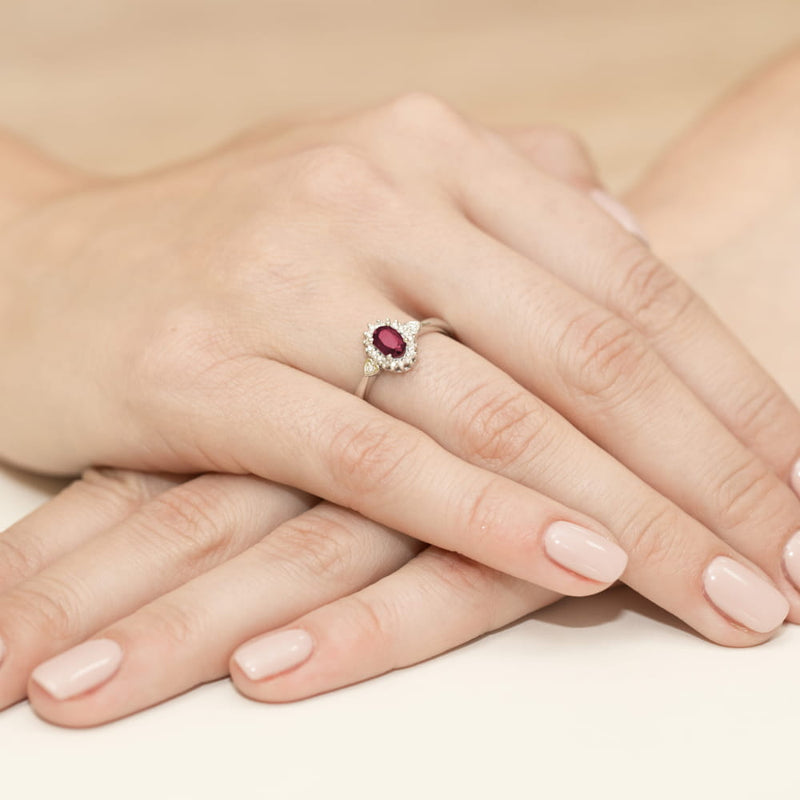Inel Aur 9K cu Rubin 0.60 ct si Diamante Naturale 0.10 ct, imaginea 4 din 7