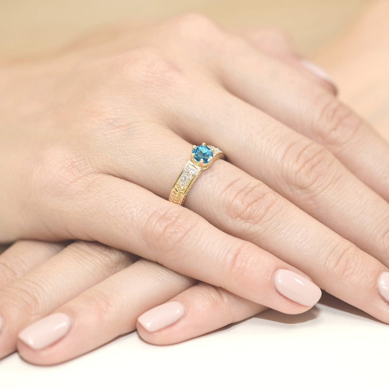 Inel Aur 9K cu Topaz Swiss 0.50 ct si Diamante Naturale 0.08 ct, imaginea 4 din 8