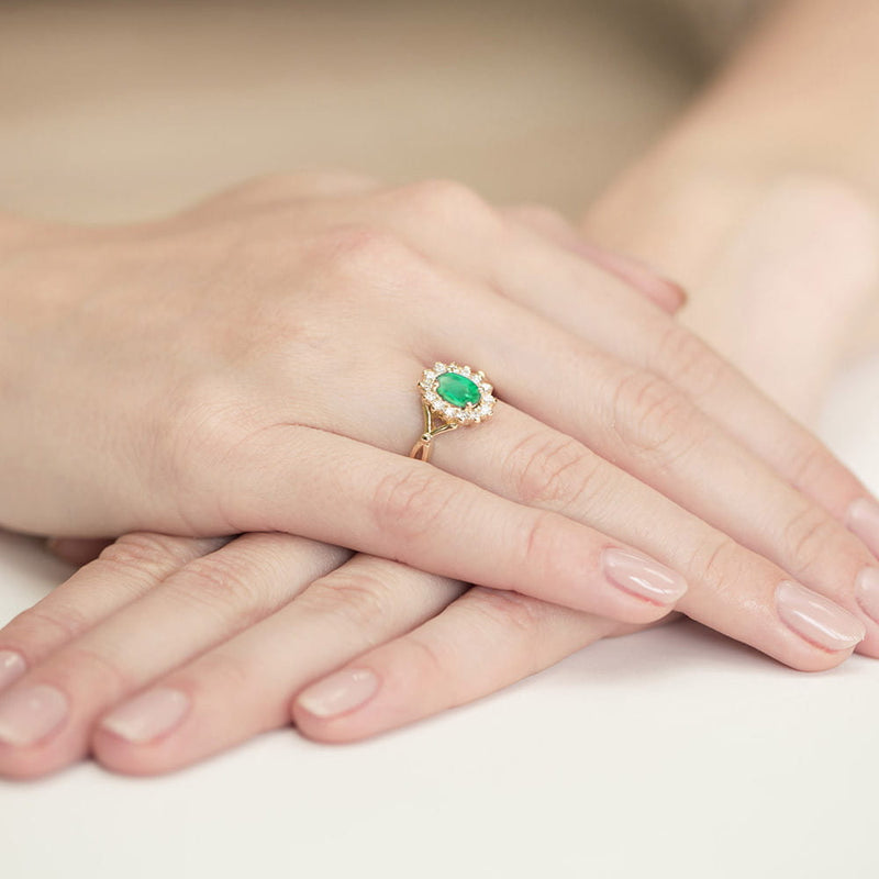 Inel Aur 9K cu Smarald 0.80 ct si Diamante Naturale 0.28 ct, imaginea 4 din 8