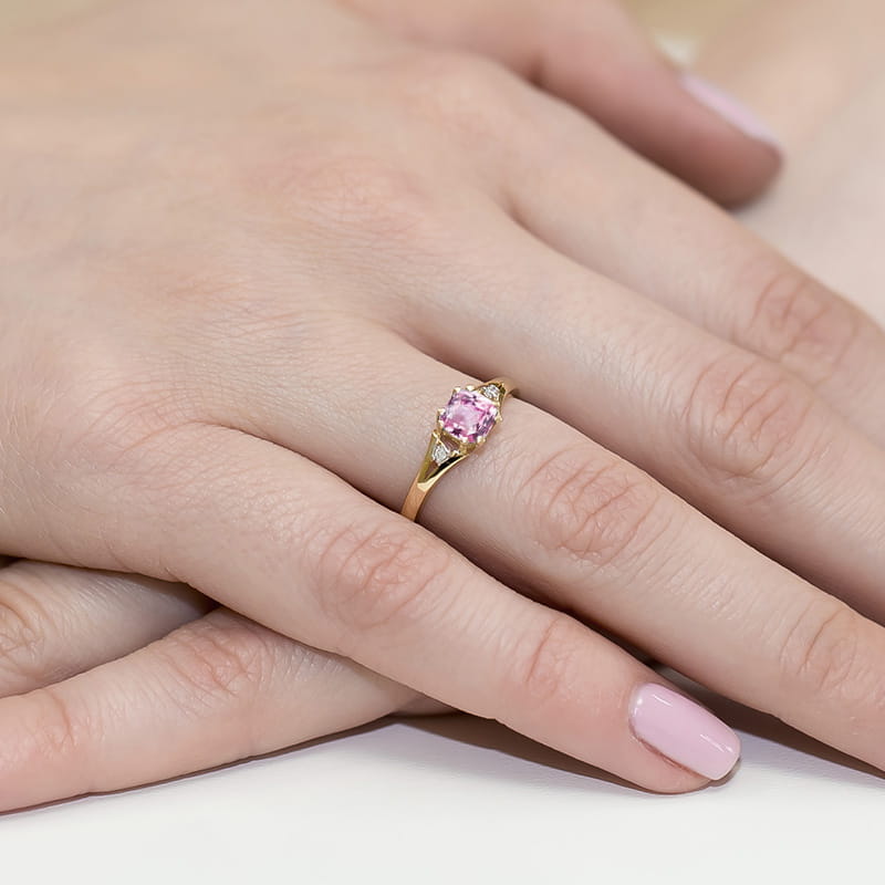 Inel Aur 9K cu Topaz Roz 0.65 ct si Diamante Naturale 0.03 ct, imaginea 4 din 8