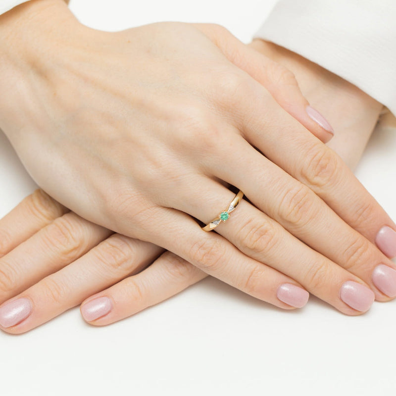 Inel Aur 9K cu Smarald 0.15 ct si Diamante Naturale 0.01 ct, imaginea 4 din 8